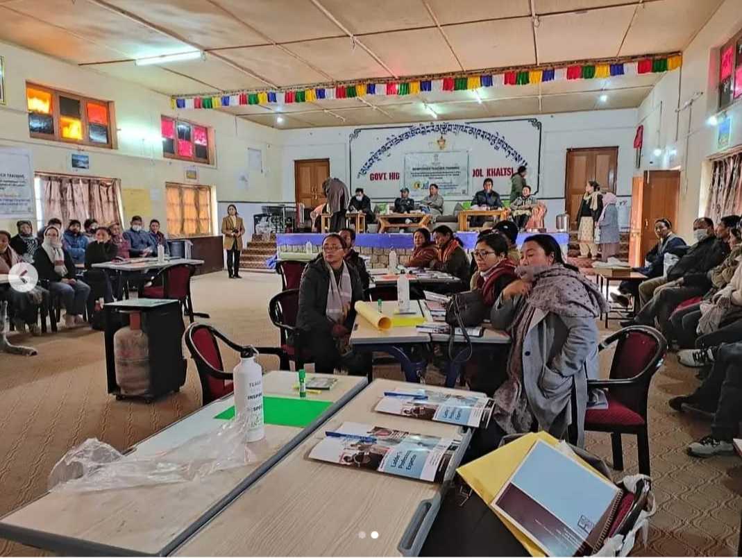 Dy Chairman inaugurates Reinforced Teacher Training programme in Khaltse